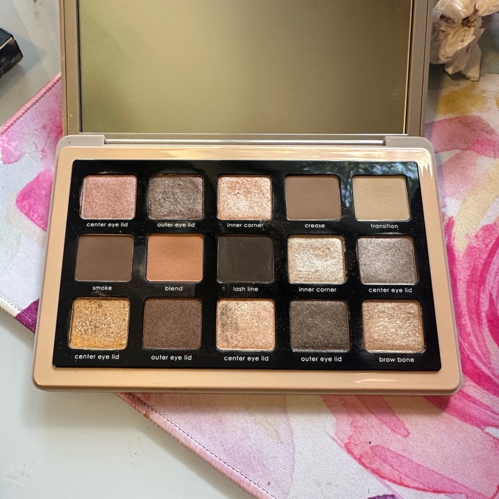 Natasha Denona Glam Eyeshadow Palette